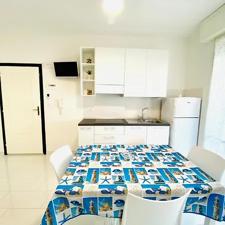 Apartament Studio Ferienwohnung In Mit Schwimmbad Im Ersten Stock