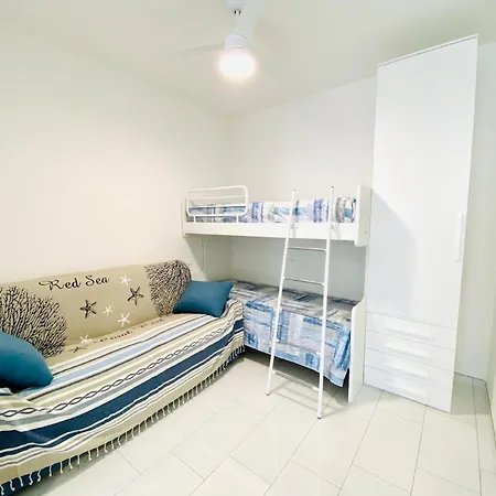Studio Ferienwohnung In Mit Schwimmbad Im Ersten Stock Apartament Lido delle Nazioni