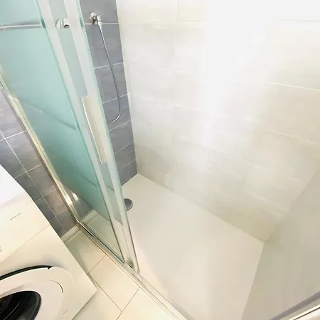 דירה Studio Ferienwohnung In Mit Schwimmbad Im Ersten Stock *